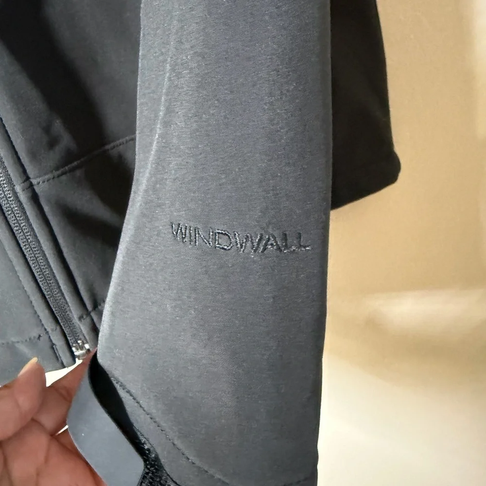 The North Face Men's Dark Gray Performance Jacket